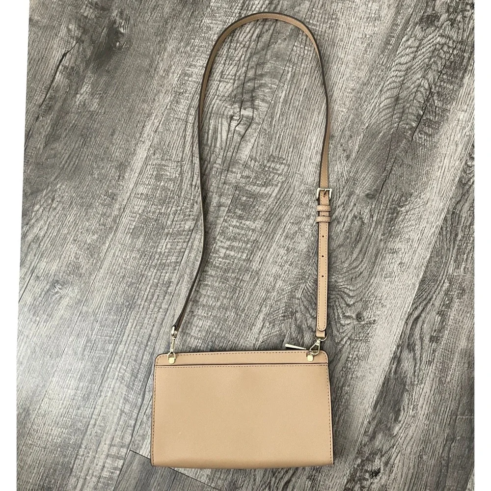 Michael Kors excellent pre